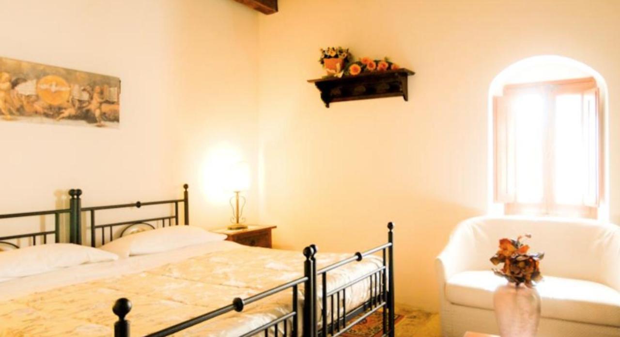 Antica Residenza San Girolamo Frontino Eksteriør billede